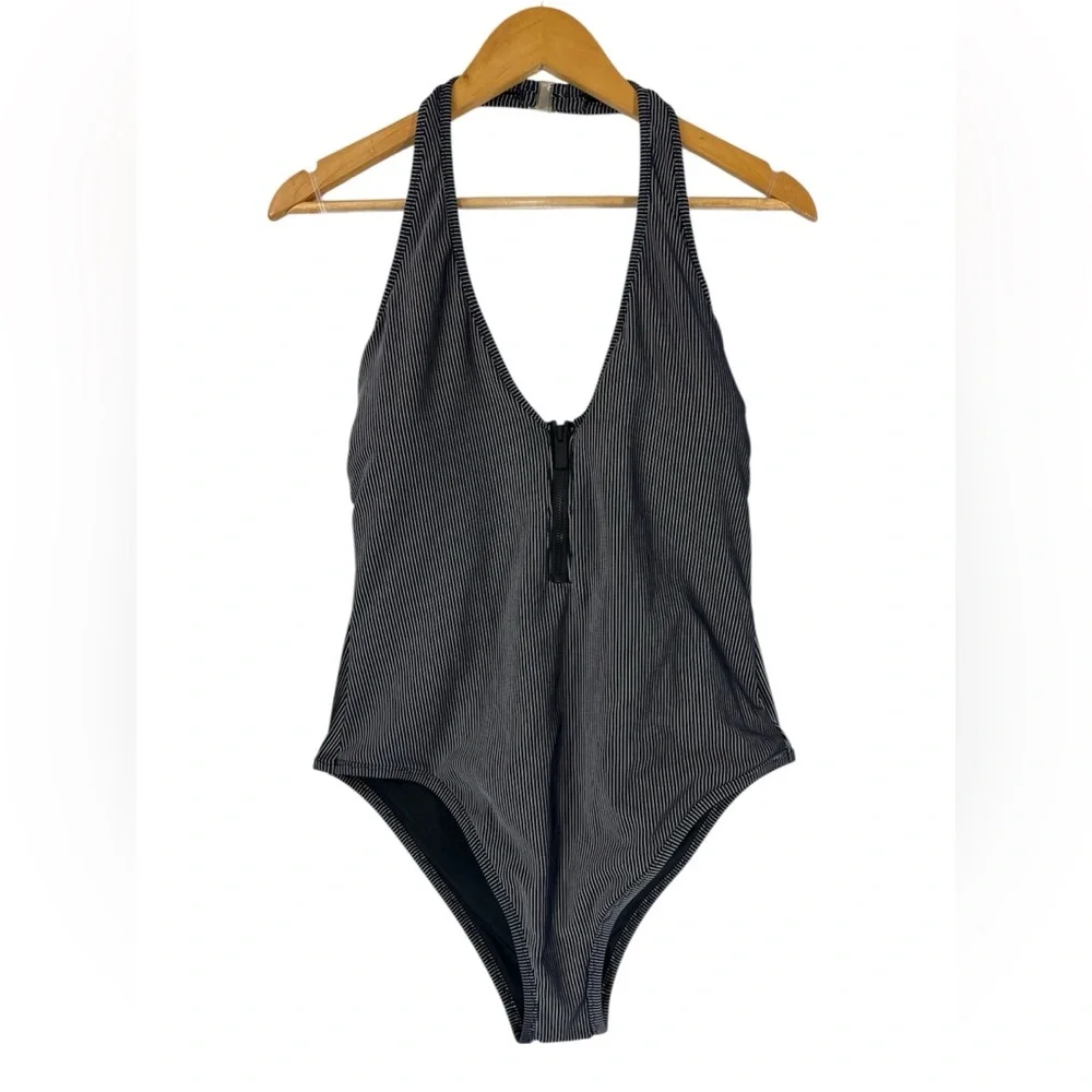 NWT Victoria’s Secret Two-Tone Rib Plunge Zip One-Piece Swimsuit Size XL